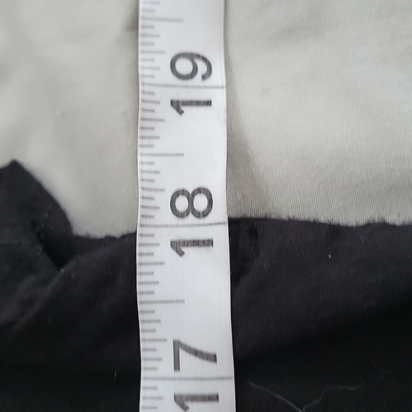 Belah & Codey Women's Top - Picture 10 of 11